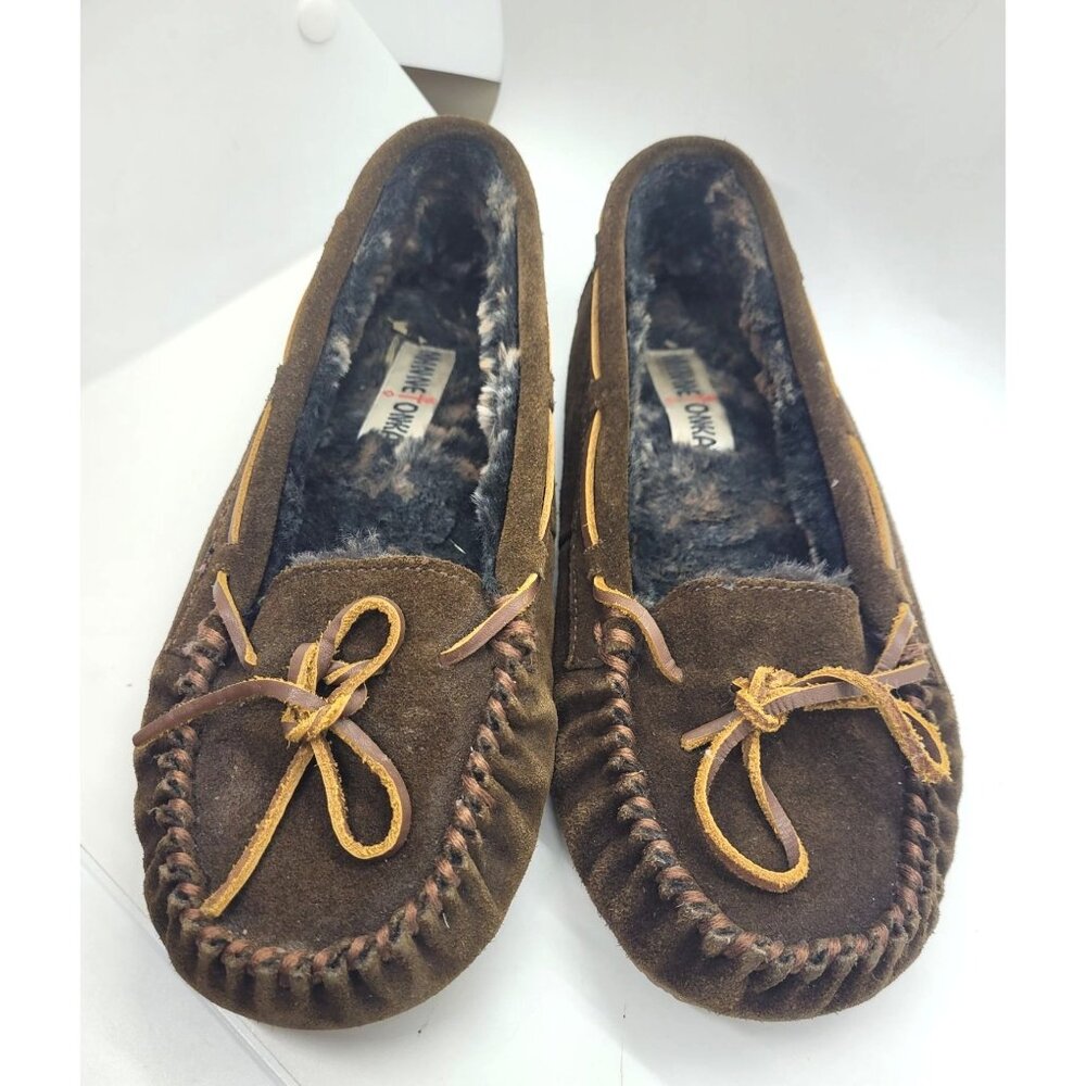 Minnetonka womens Suede Moccasin Slippers brown Faux Fur Lining 8 Indian western